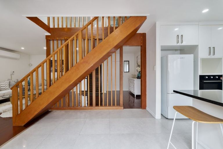 Photo of property in 40 Tudor Road, Henderson, Auckland, 0610