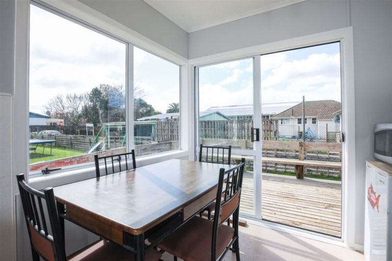 Photo of property in 10 Opatito Road, Paeroa, 3600