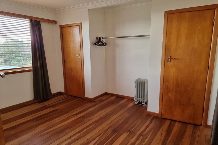 Photo of property in 10 Mona Avenue, Mangere Bridge, Auckland, 2022