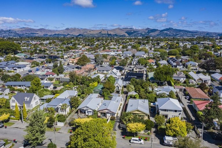 Photo of property in 32 Hendon Street, Edgeware, Christchurch, 8013