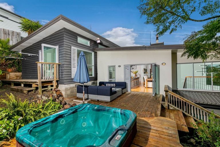 Photo of property in 9 Gerda Place, Ranui, Auckland, 0612