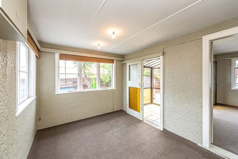Photo of property in 3 Jackson Street, College Estate, Whanganui, 4500