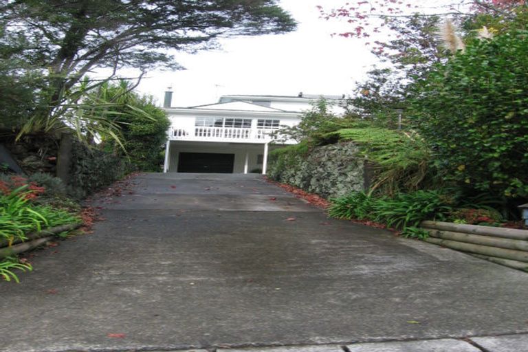 Photo of property in 25 Greenhithe Road, Greenhithe, Auckland, 0632