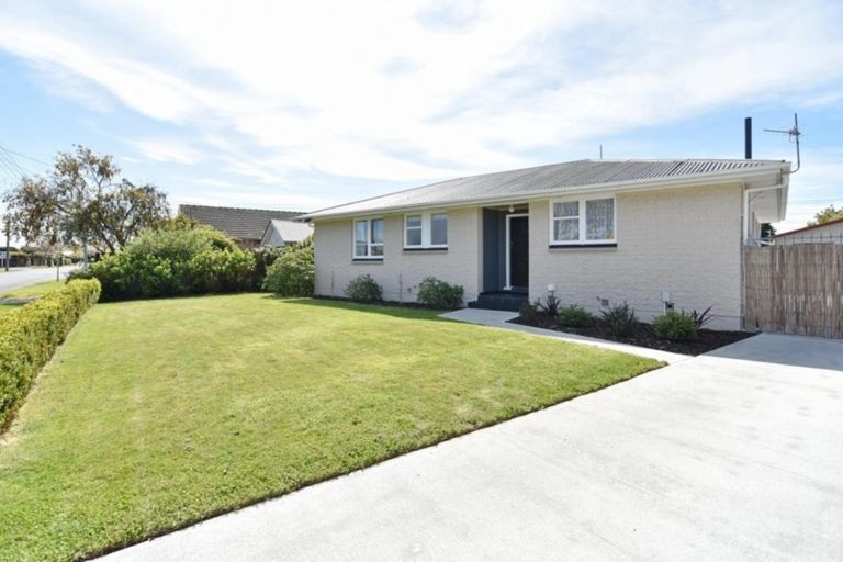 Photo of property in 18 Kilburn Street, Bishopdale, Christchurch, 8053