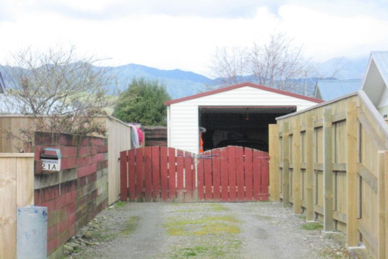 Photo of property in 21a Solway Street, Levin, 5510