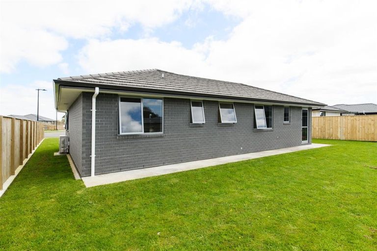 Photo of property in 35 Oldfield Lane, Marton, 4710