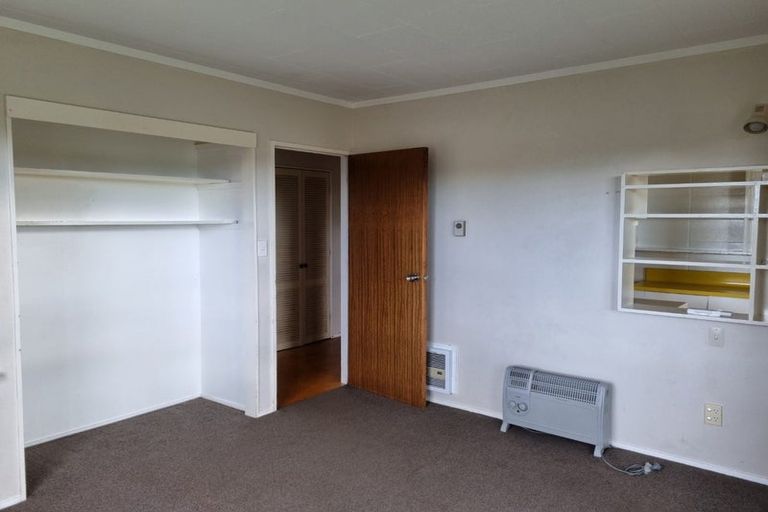 Photo of property in 37 Awatea Street, Ranui, Porirua, 5024
