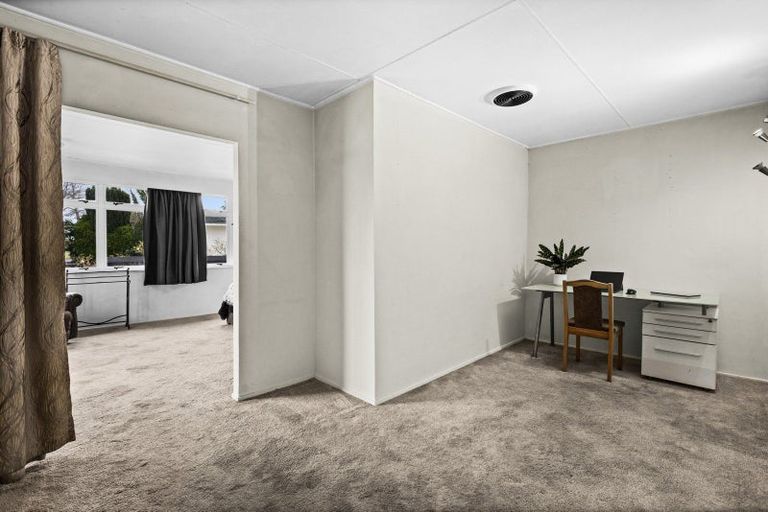 Photo of property in 166 Flaxmere Avenue, Flaxmere, Hastings, 4120