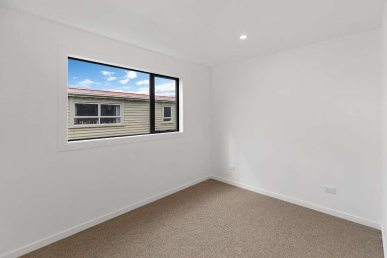 Photo of property in 16 Coleman Avenue, Waverley, 4591