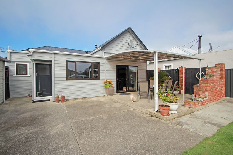 Photo of property in 10 Tweed Street, South Hill, Oamaru, 9400