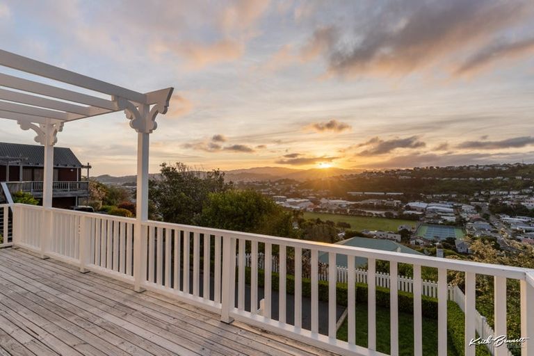 Photo of property in 64c Totara Road, Miramar, Wellington, 6022