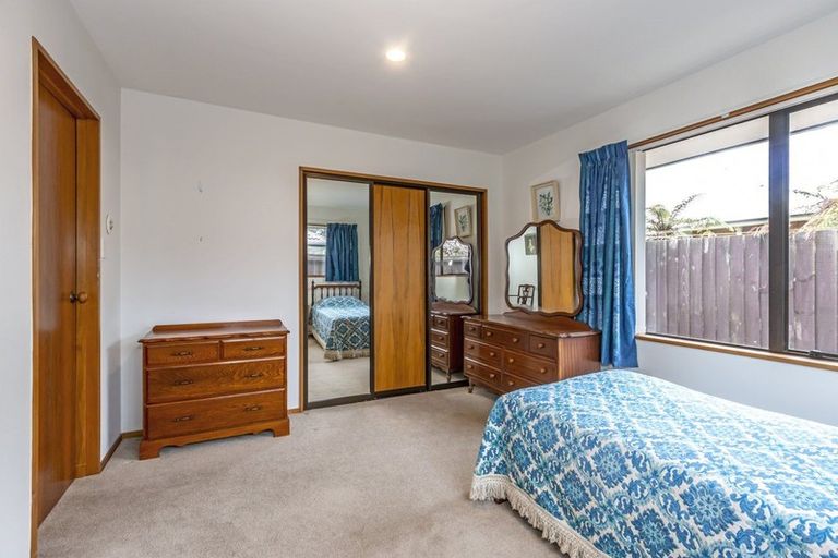 Photo of property in 12a Chardale Street, Avondale, Christchurch, 8061