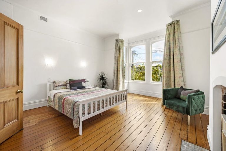 Photo of property in 30 Roy Street, Newtown, Wellington, 6021
