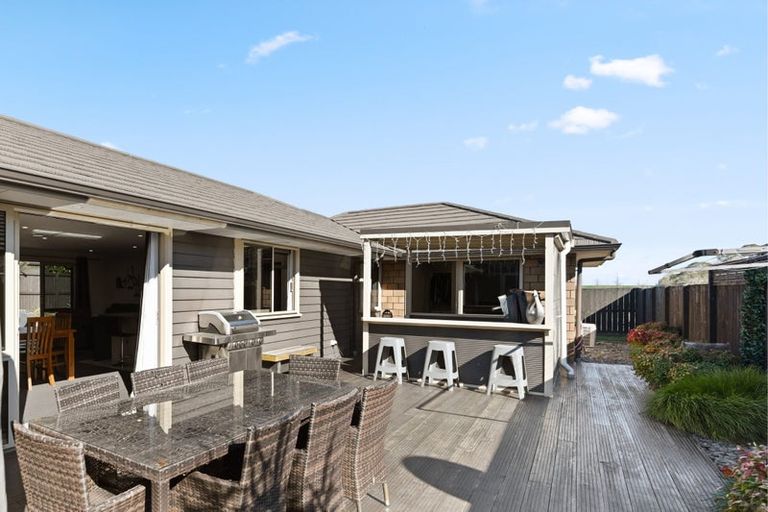 Photo of property in 9 Waikaka Place, Rototuna North, Hamilton, 3210