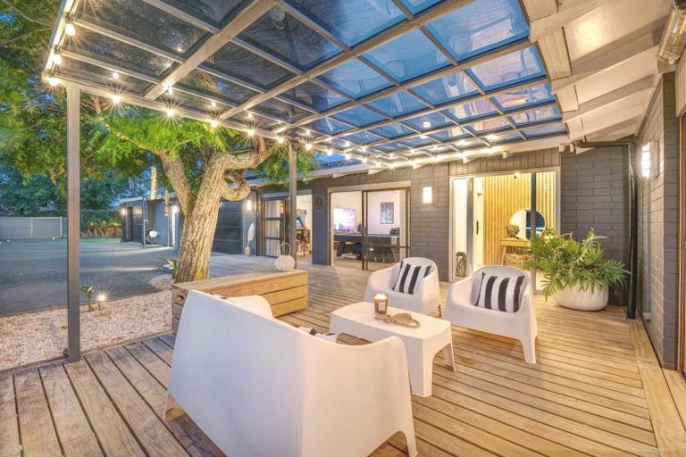 Photo of property in 18 Glengarry Avenue, Manly, Whangaparaoa, 0930