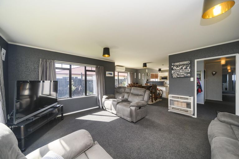 Photo of property in 87 Parnell Heights, Kelvin Grove, Palmerston North, 4414
