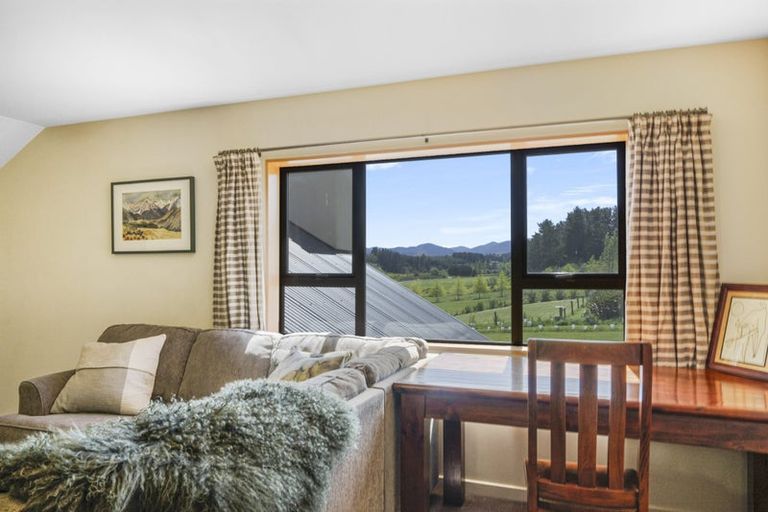 Photo of property in 12 Makerikeri Road, Loburn, Rangiora, 7472
