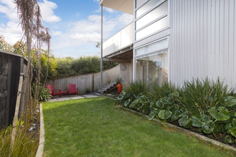 Photo of property in 10 Barrister Avenue, Mount Roskill, Auckland, 1042