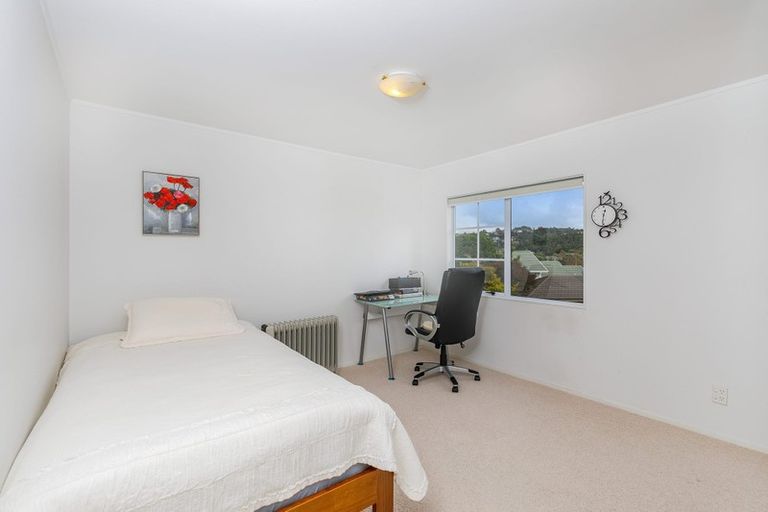Photo of property in 4 Shannon Place, Torbay, Auckland, 0630