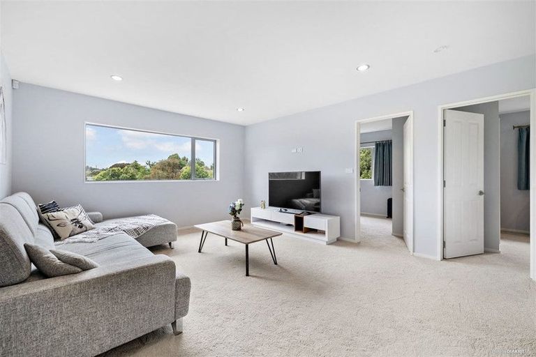 Photo of property in 24 Kellett Road, Ranui, Auckland, 0612