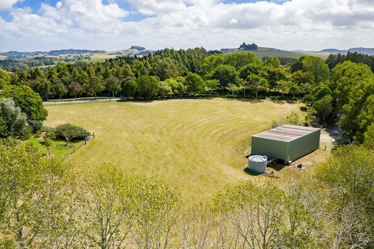 Photo of property in 266 Gorge Road, Maungaturoto, 0588
