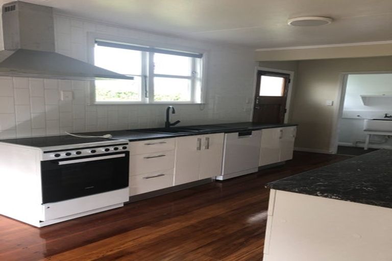 Photo of property in 22 Balloch Street, Fairfield, Hamilton, 3214