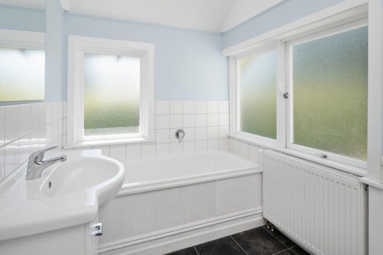 Photo of property in 21 Percy Street, Blenheim, 7201