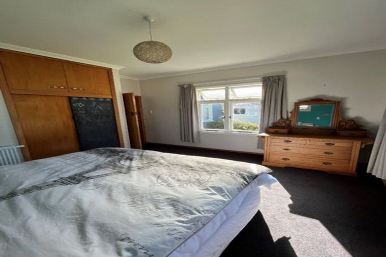 Photo of property in 15 Tregarth Street, Saint Johns Hill, Whanganui, 4501