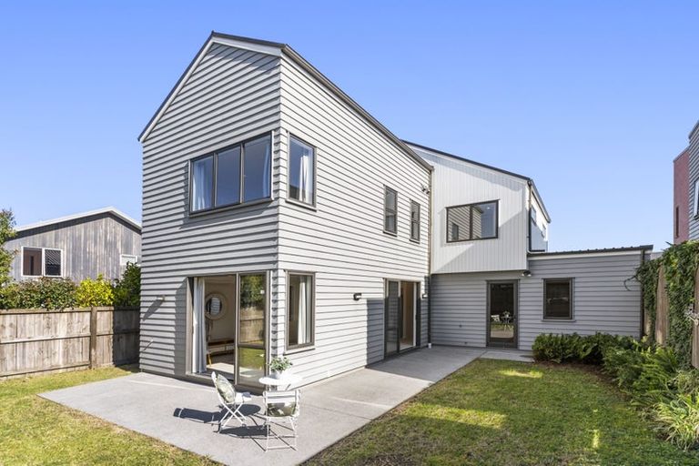 Photo of property in 1 Saltmarsh Road, Hobsonville, Auckland, 0616