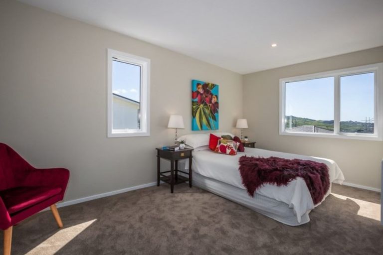 Photo of property in 93a John Burke Drive, Aotea, Porirua, 5024