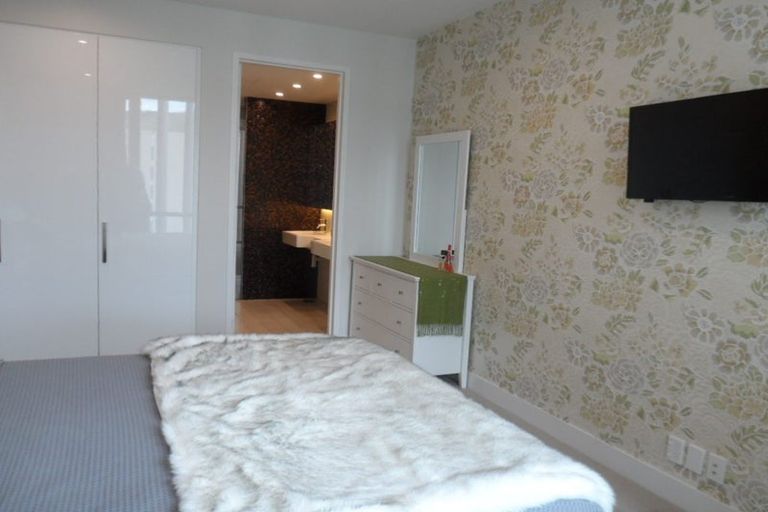 Photo of property in 251/2 Market Lane, Wellington Central, Wellington, 6011