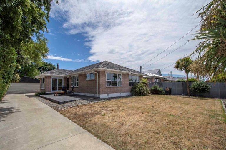 Photo of property in 237 Shortland Street, Aranui, Christchurch, 8061