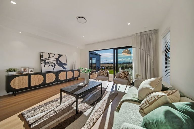 Photo of property in 45 Mehrtens Crescent, Woodend, 7610