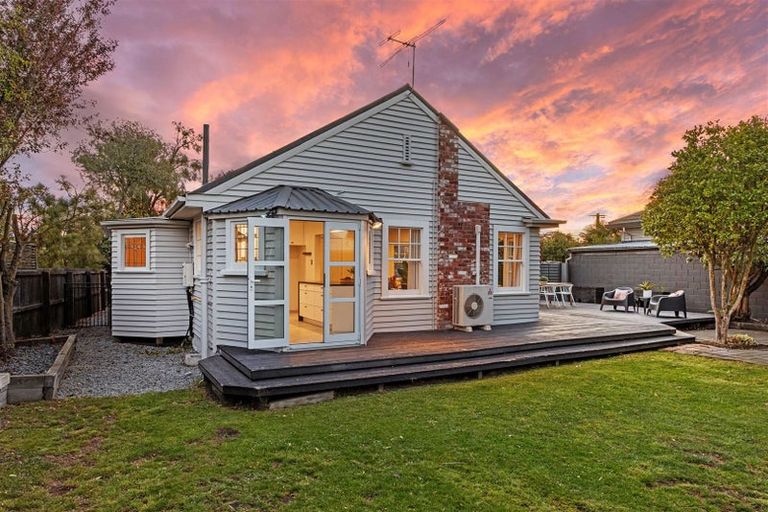 Photo of property in 112 Watford Street, Strowan, Christchurch, 8052