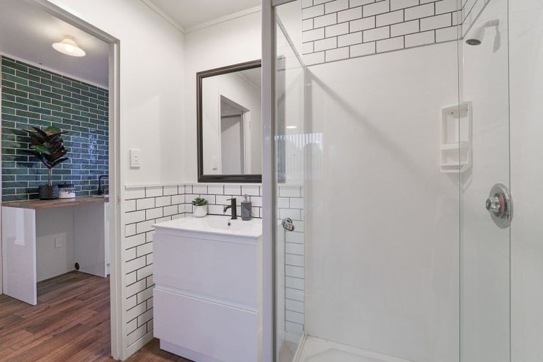 Photo of property in 3 Matipo Street, Levin, 5510