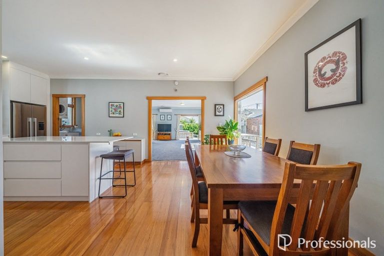 Photo of property in 18 Birdwood Road, Waterloo, Lower Hutt, 5011