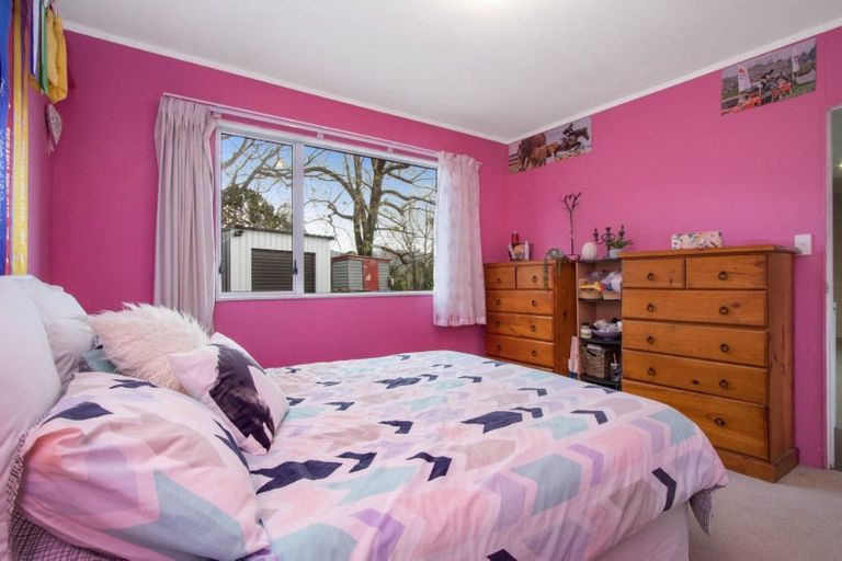 Photo of property in 19 Henry Road, Katikati, 3129