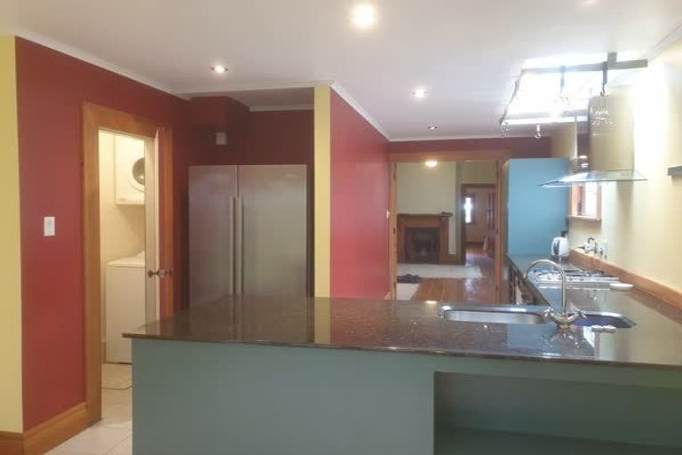 Photo of property in 73 Elizabeth Street, Mount Victoria, Wellington, 6011