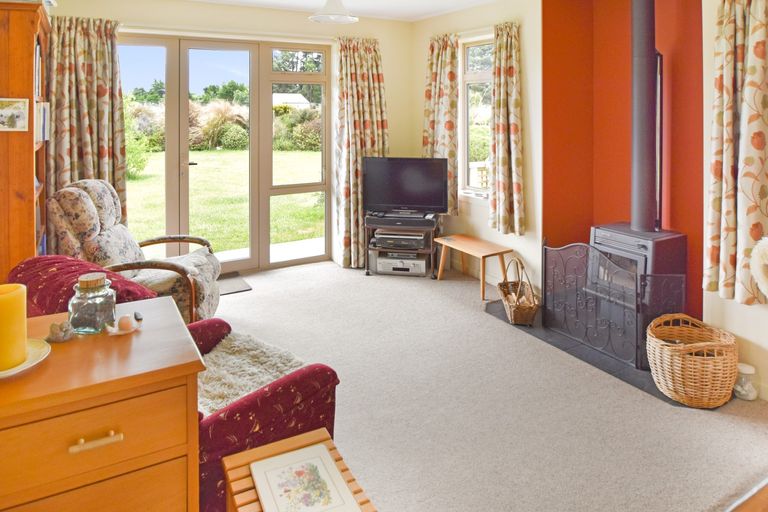 Photo of property in 261 Glen Lyon Road, Twizel, 7901