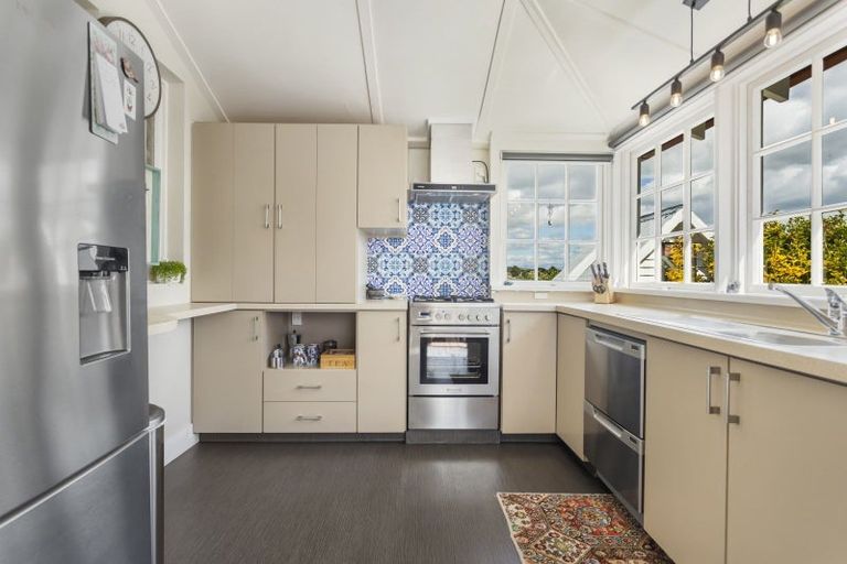 Photo of property in 57 Upper Ure Street, South Hill, Oamaru, 9400