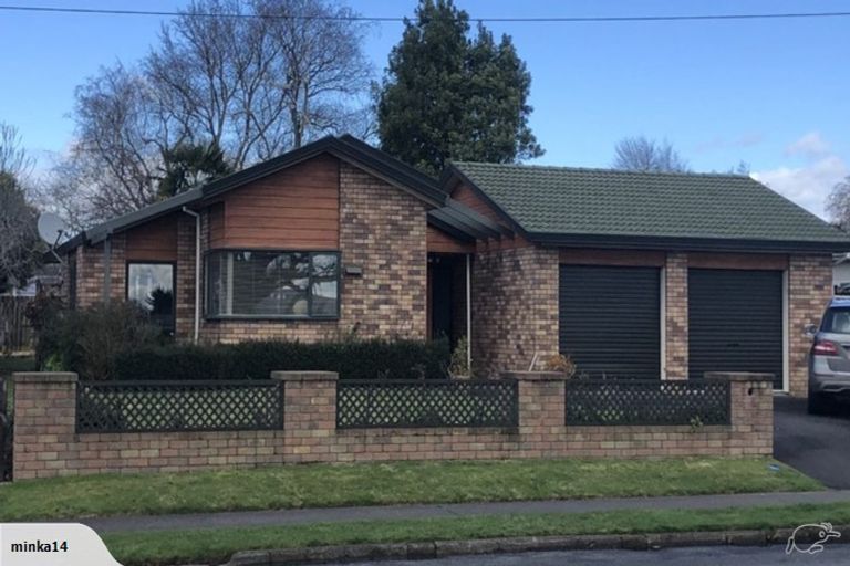 Photo of property in 24 Taylor Street, Cambridge, 3434