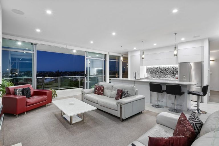 Photo of property in 47 The Ritz, Orewa, 0931