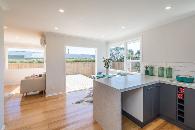 Photo of property in 7a Tawa Street, Waikanae, 5036