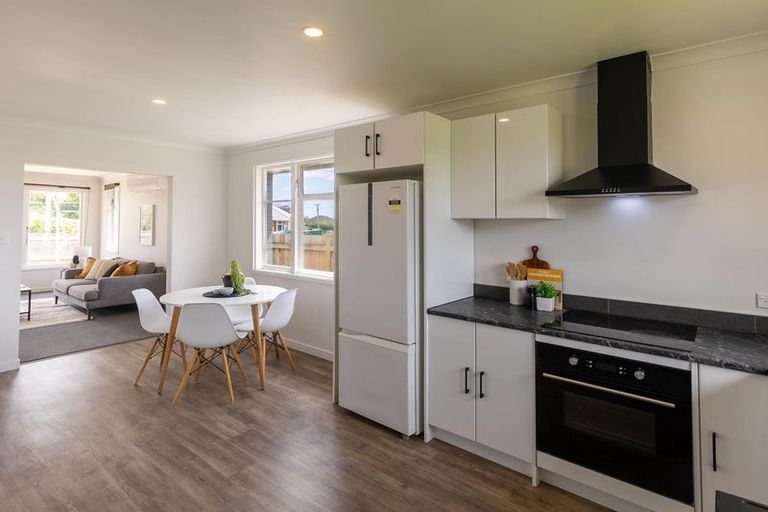 Photo of property in 1 Kauri Street, Levin, 5510