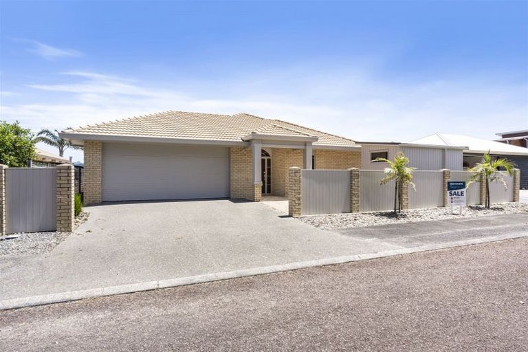 Photo of property in 131 Motu Capri, Pauanui, Hikuai, 3579