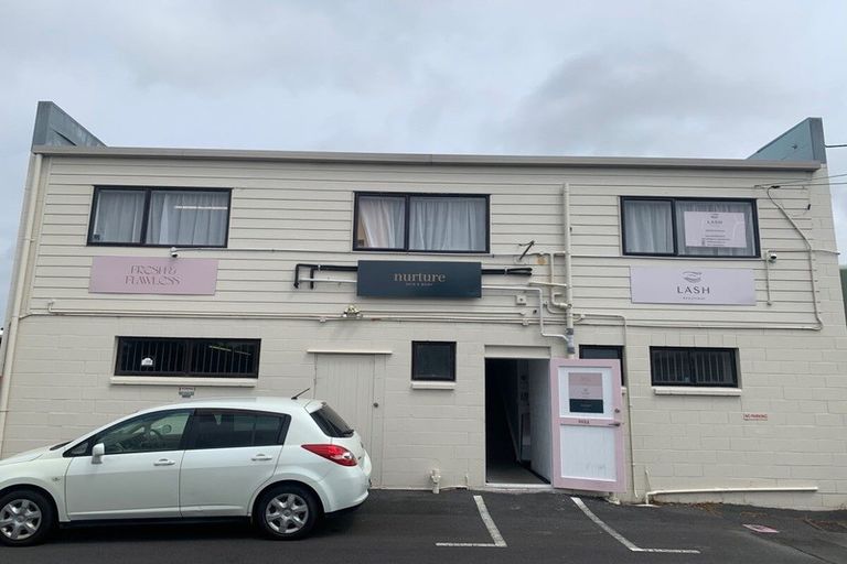 Photo of property in 30a Main Road, Tirau, 3410