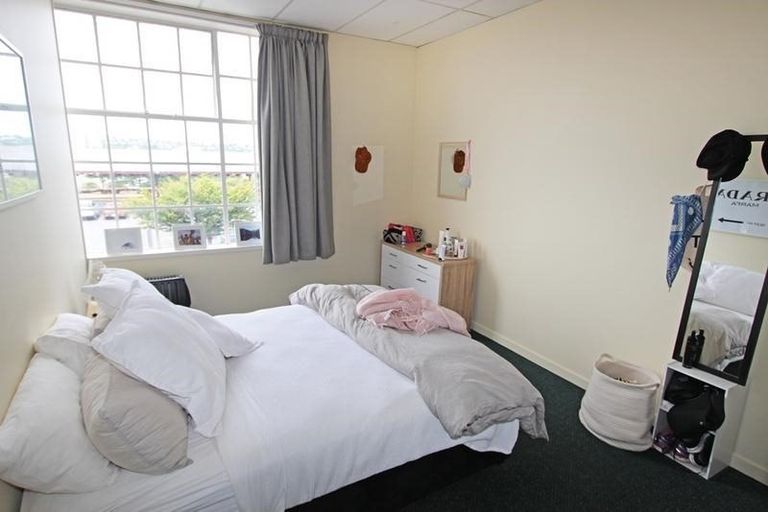 Photo of property in 27a Anzac Avenue, Dunedin Central, Dunedin, 9016