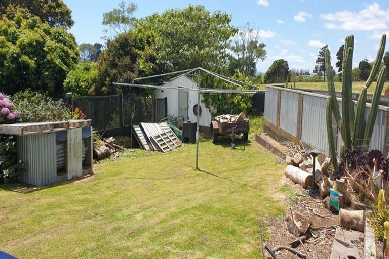 Photo of property in 603 Main North Road, Motunui, Waitara, 4383