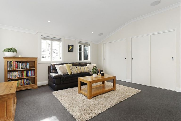 Photo of property in 24 Richmond Avenue, Northcote Point, Auckland, 0627