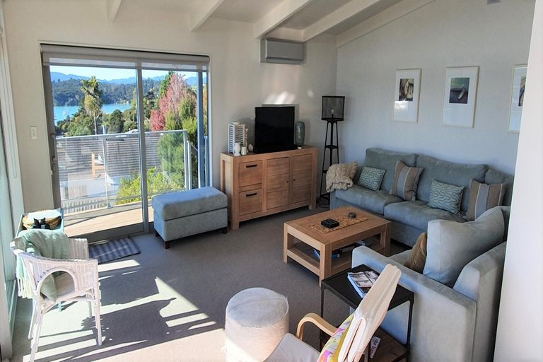 Photo of property in 14 Sir George Back Street, Opua, 0200